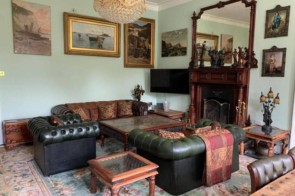 Luxurious Apartment In Historic Mansion - Sleeps 7 Ladock Extérieur photo
