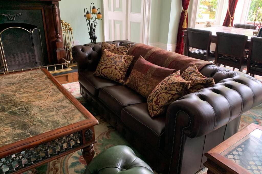 Luxurious Apartment In Historic Mansion - Sleeps 7 Ladock Extérieur photo